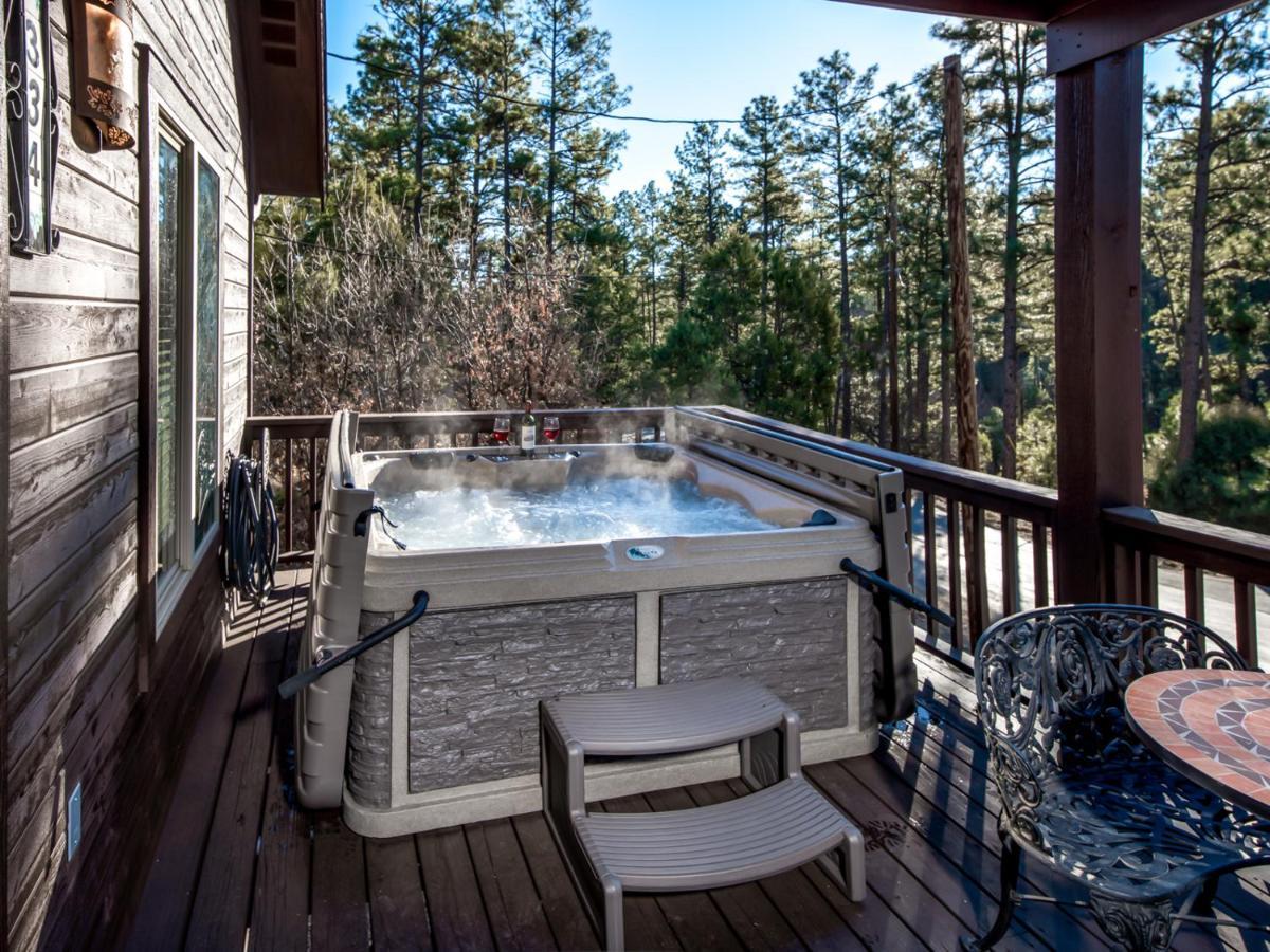 Fifth Dimension, 2 Bedrooms, Wifi, Hot Tub, Game Table, Grill, Sleeps 4 Ruidoso Ngoại thất bức ảnh